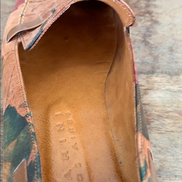 Floral Leather Loafers - Sz 6.5 NWOT - Picture 9 of 9